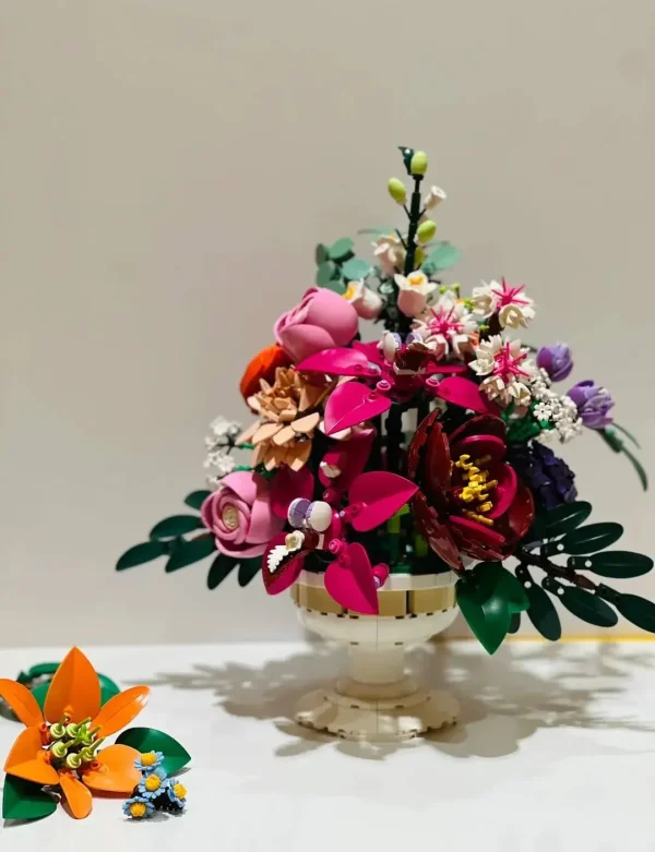 2025 NEW Romantic Pretty Pink Flower Bouquet Building Blocks Home Decoration Kids Educational Toys Holiday Gifts - Image 2